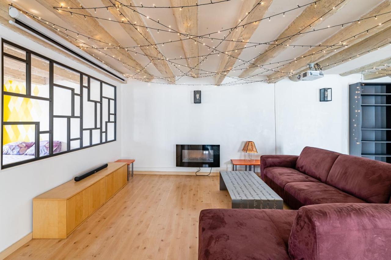 Dina Great Big Appartment - 6 Pers With Overhead Projector Marseille Exteriör bild